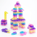 Torre y figuras armadas con legos Montessori de gelatina JellyBlox